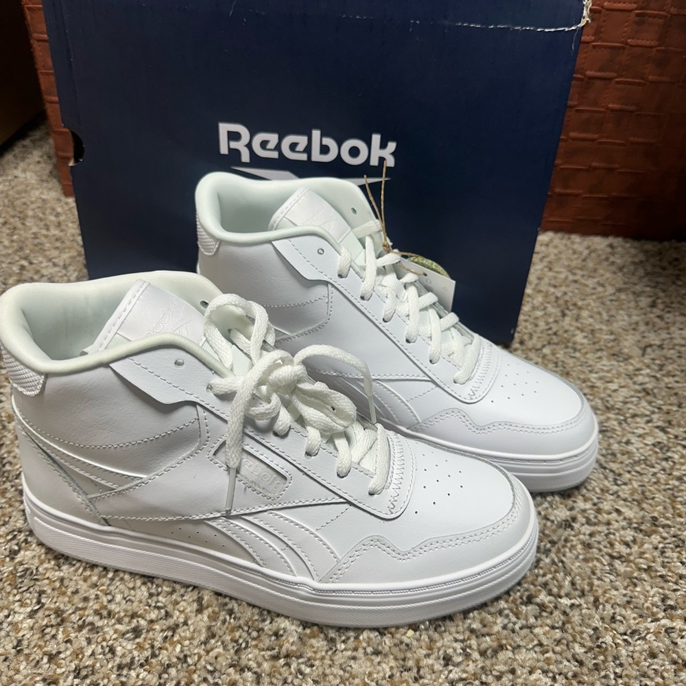 Reebok Court Advance Women's Bold High Sneaker